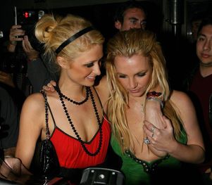 Britney-Spears-Boobs-Pussy-No-Panties-x6wfwa5sdc.jpg