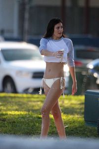 Alejandra Guilmant â€“ Bikini Topless Photoshoot Canddids in Miami Beach-c6w4rxx220.jpg