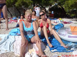 Beautiful Girl And Her Mother-57a4vc5f5g.jpg