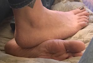 Sexy-candid-feet-my-friend-Jennie-%5Bx41%5D-l7bfbg0mxh.jpg