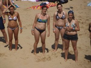Girls viewers (Beach Bikini) Voyeur-47bosb7vq2.jpg