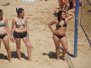Girls viewers (Beach Bikini) Voyeur-x7bosbr64r.jpg