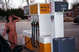 Nude In Public  Public Nudity Flashing Outdoor) PART 3-n7cfcbs1ob.jpg