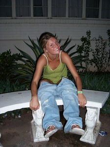 Girls Caught Peeing Mix w7da49b04n