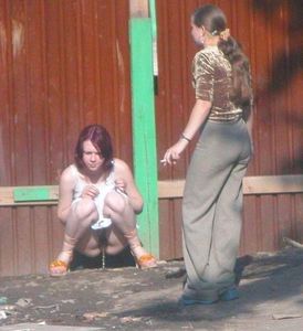 Girls Caught Peeing Mix 47da4j1eoj