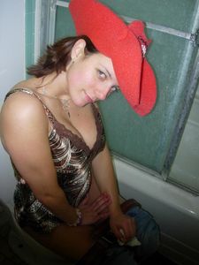 Girls Caught Peeing Mix h7da4jwssd