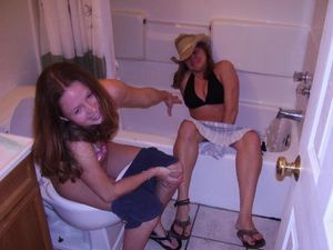 Girls Caught Peeing Mix 07da4k0rii