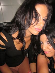 Girls Caught Peeing Mix q7da4lcxhm