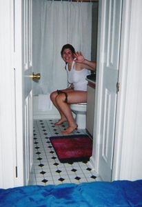 Girls Caught Peeing Mix z7da4vhcya