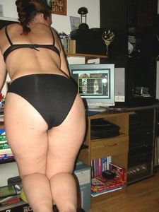 Dirty-Girls-At-The-Computer-Mix-x37-h7f9m3i0ow.jpg